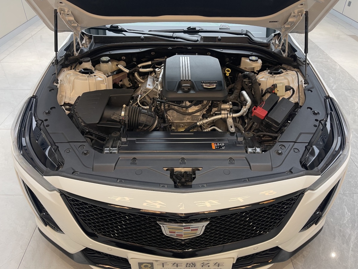 凱迪拉克 CT5  2022款 28T 鉑金超級(jí)輔助駕駛版圖片
