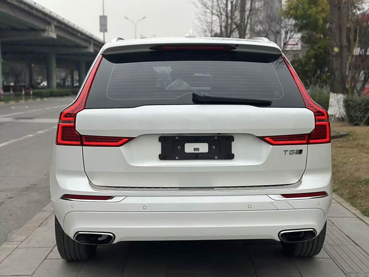 沃爾沃 XC60  2019款  T5 四驅(qū)智逸版 國VI圖片