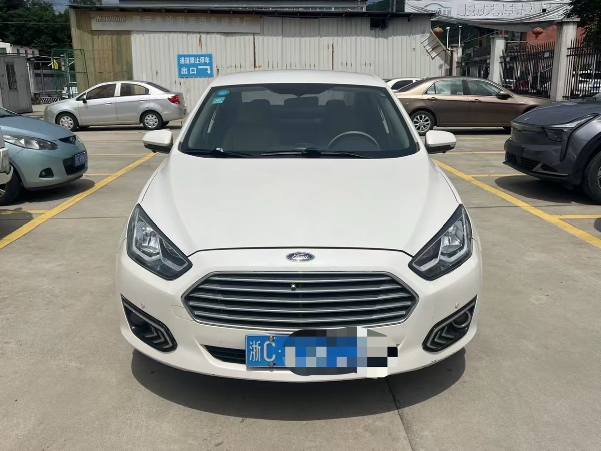 福特 福睿斯  2015款 1.5L 手動(dòng)舒適型圖片