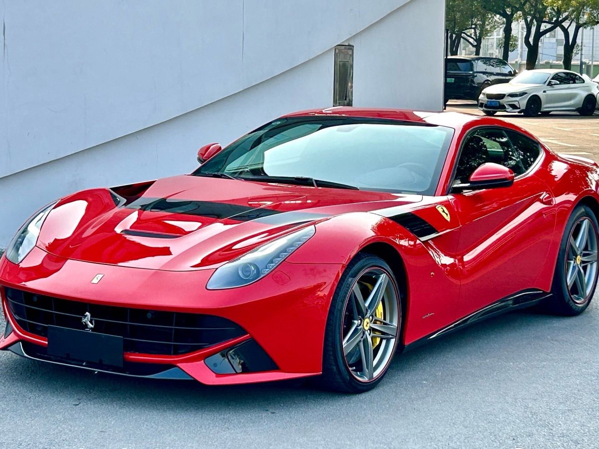 法拉利 F12berlinetta  2013款 6.3L 標準型圖片