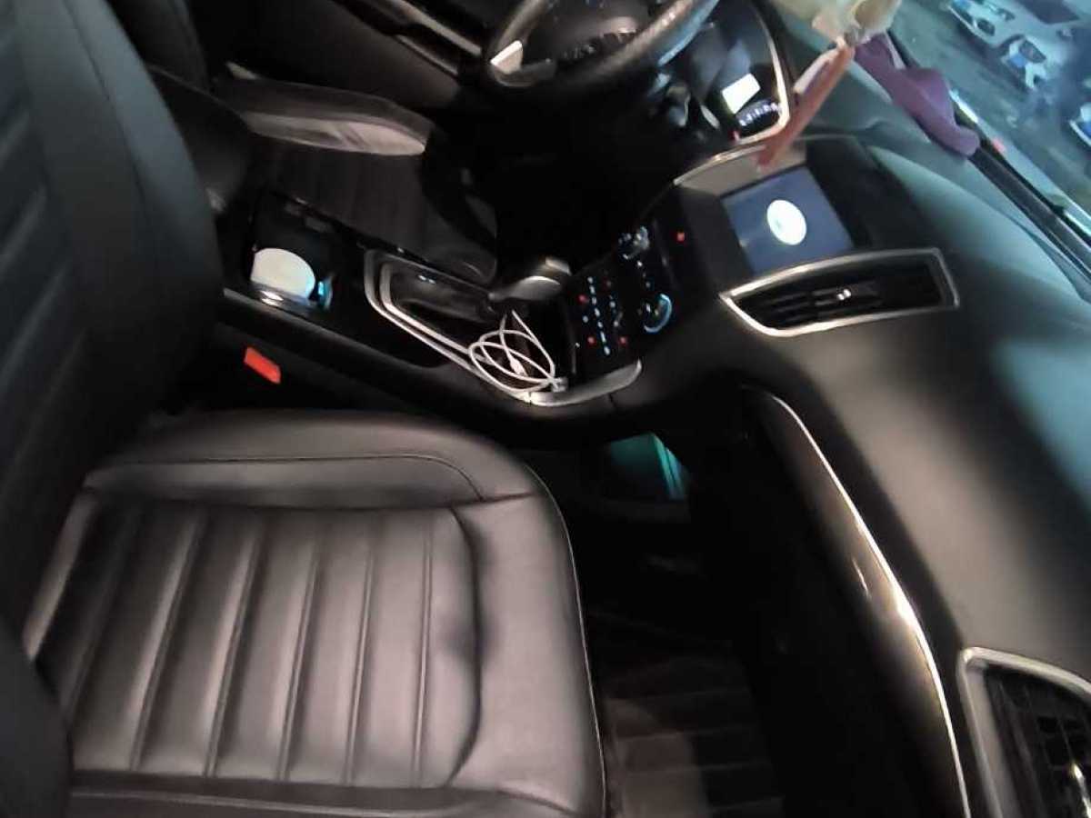 福特 銳界  2016款 EcoBoost 245 兩驅(qū)豪銳型 7座圖片