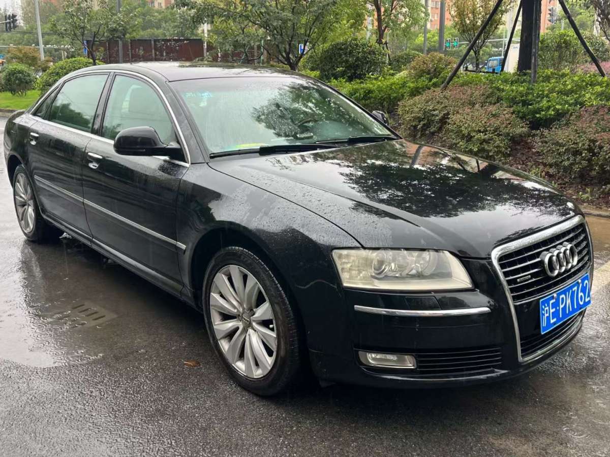 奧迪 奧迪A8  2009款 A8L 2.8 FSI 標(biāo)準(zhǔn)型圖片