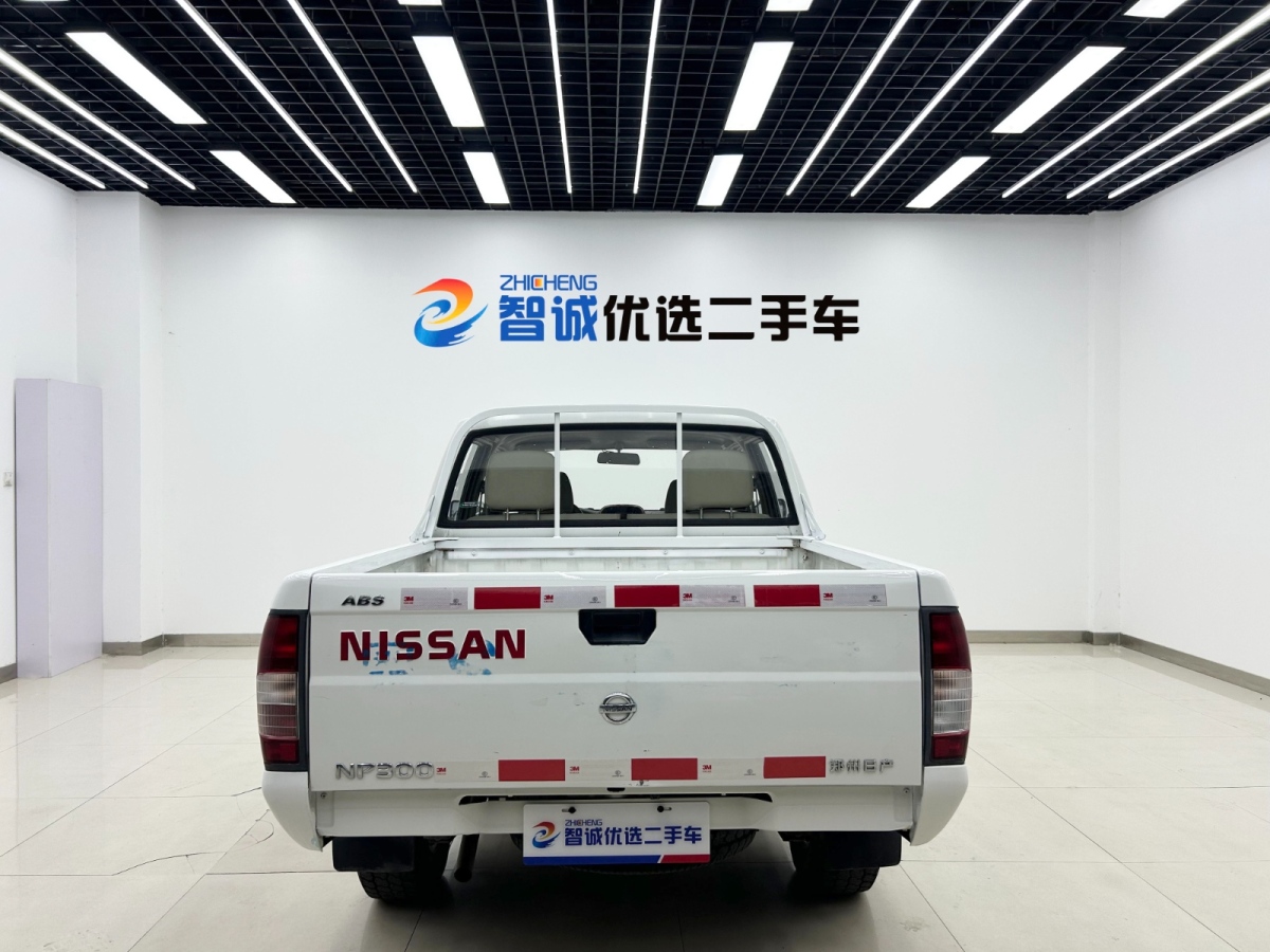 日產(chǎn) D22  2011款 2.4L汽油兩驅(qū)標(biāo)準(zhǔn)型圖片