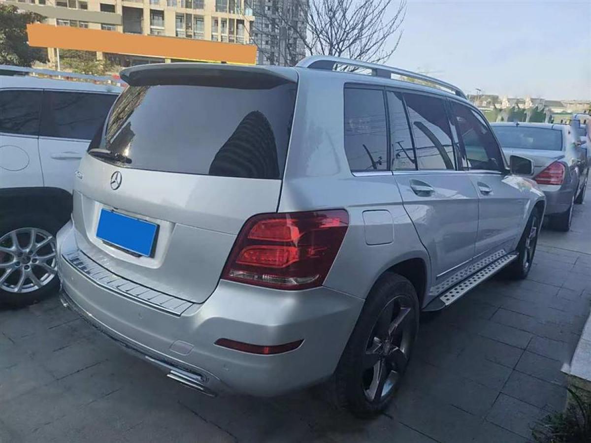 奔馳 奔馳GLK級(jí)  2013款 GLK 300 4MATIC 動(dòng)感天窗型圖片