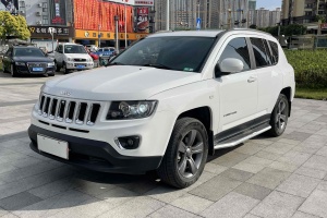 指南者 Jeep 改款 2.4L 四驱舒适版