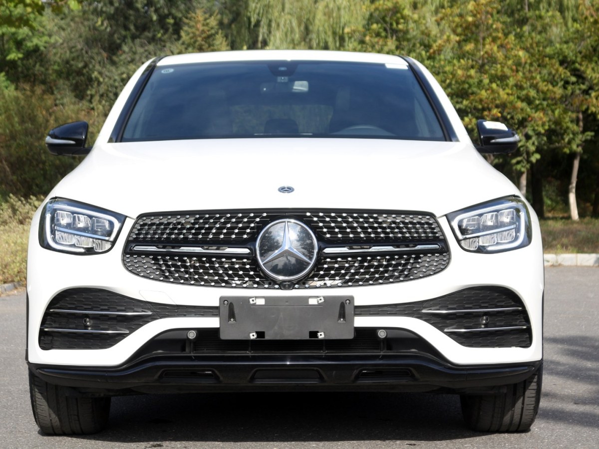 奔馳 奔馳GLC  2021款 GLC 260 4MATIC 轎跑SUV圖片