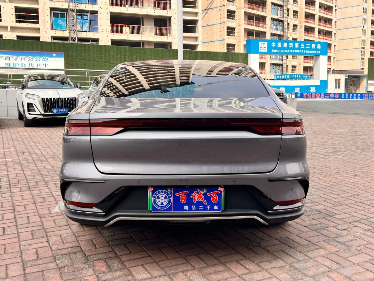 比亞迪 漢  2022款 EV 創(chuàng)世版 610KM四驅(qū)尊享型圖片