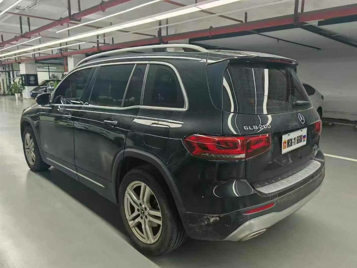 奔馳 奔馳GLC  2021款 GLC 260 4MATIC 轎跑SUV圖片