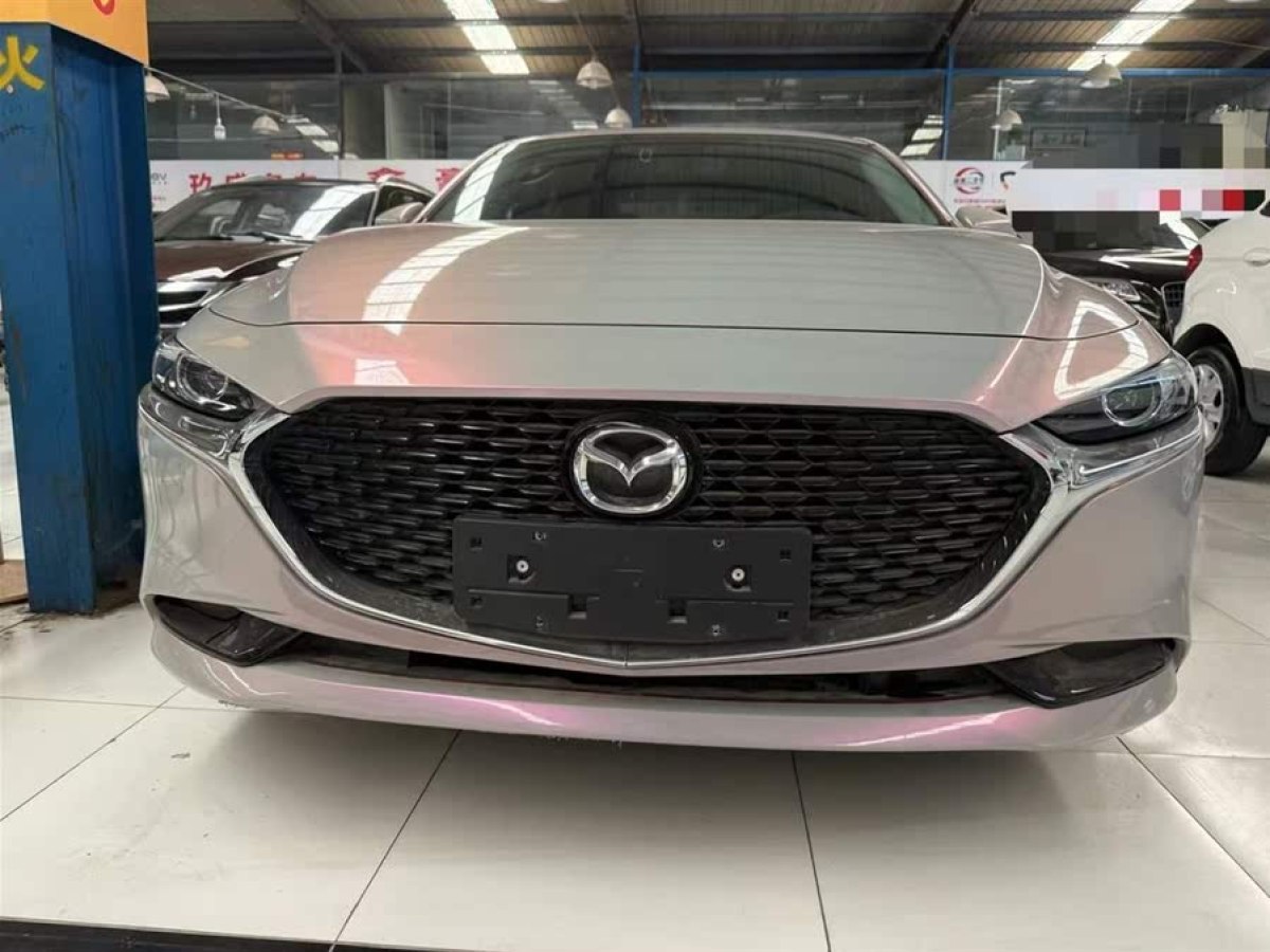 馬自達(dá) 馬自達(dá)3 Axela昂克賽拉  2021款 2.0L 自動(dòng)質(zhì)尊版圖片