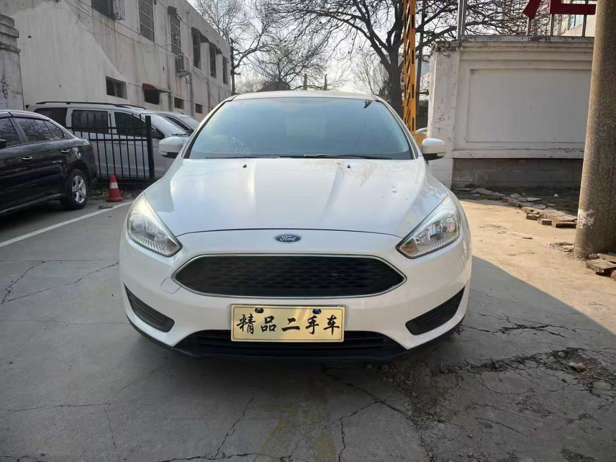 福特 ?？怂? 2018款 2.0T ST 標(biāo)準(zhǔn)版圖片