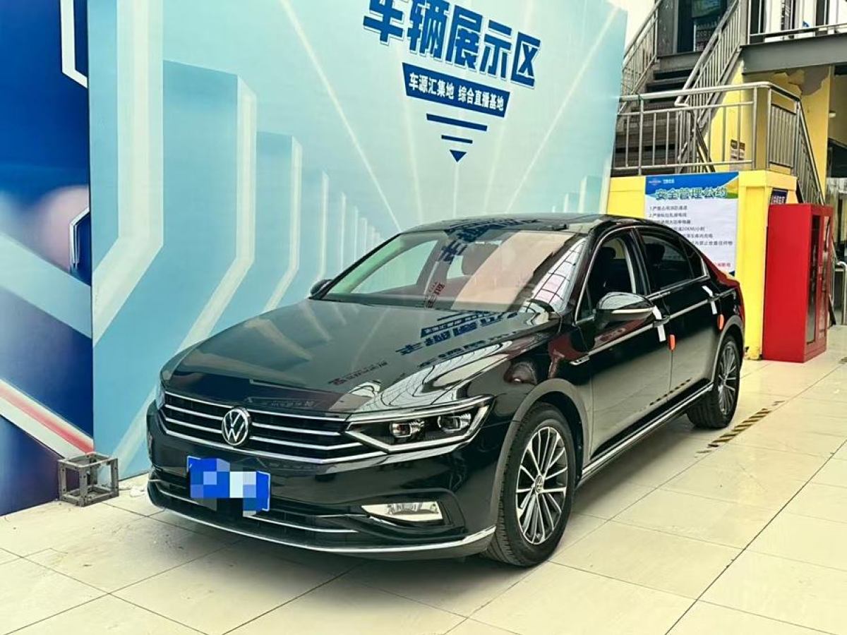 2021年4月大眾 邁騰  2021款 330TSI DSG 30周年紀(jì)念版