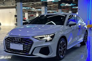 奧迪A3 奧迪 Sportback 35 TFSI 進(jìn)取運(yùn)動(dòng)型
