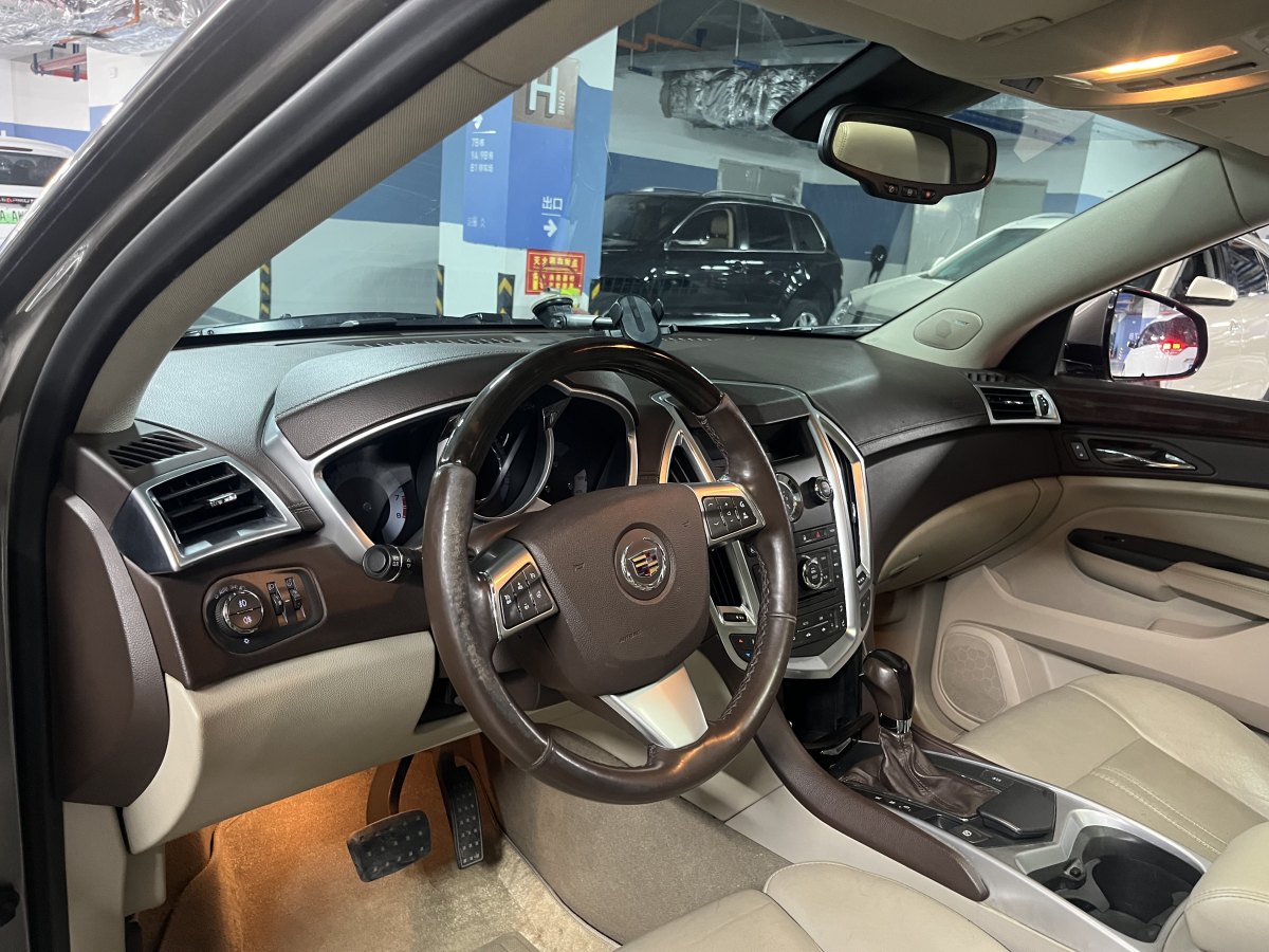 凱迪拉克 SRX  2012款 3.0L 領先型圖片