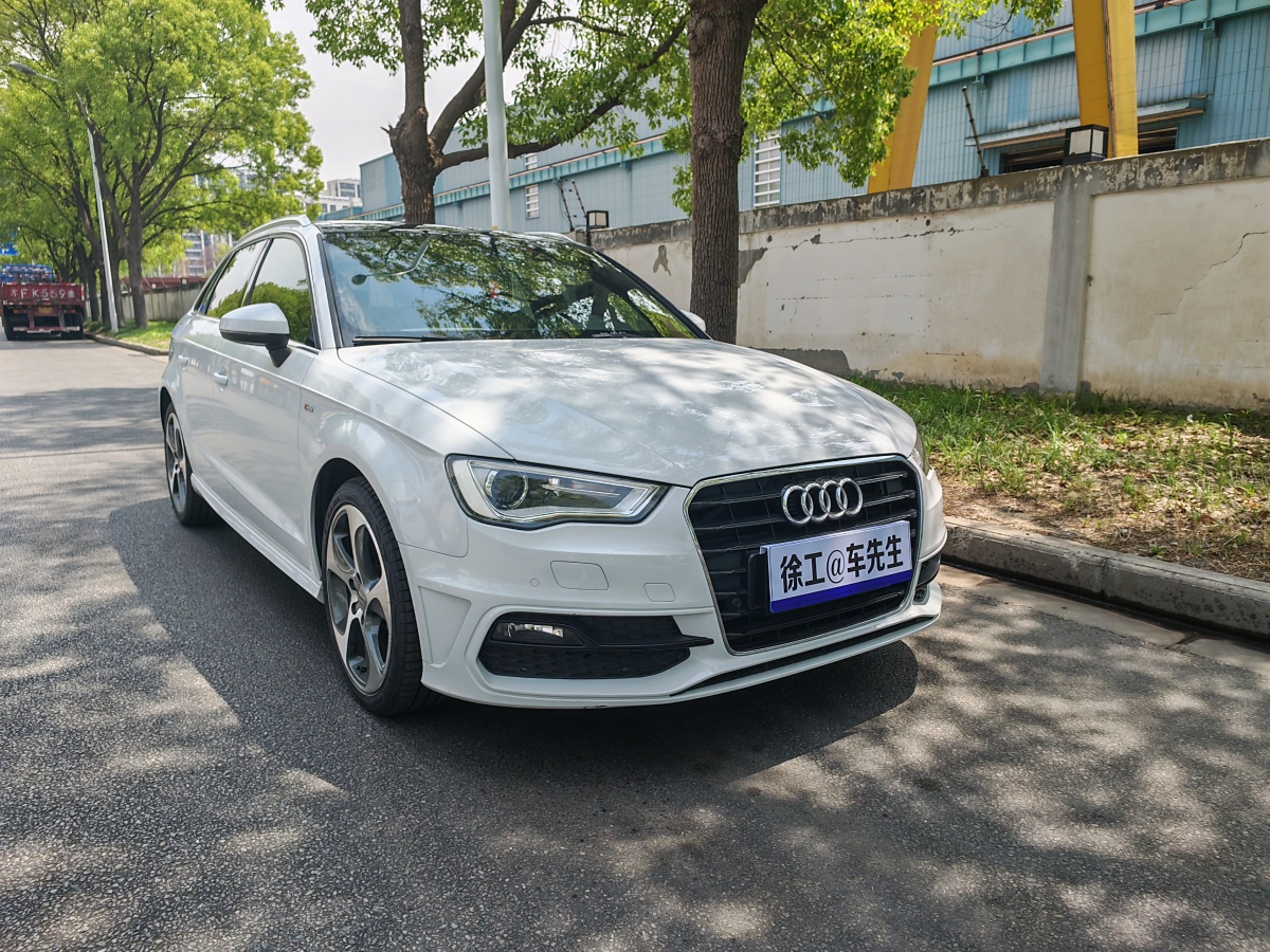 2016年6月奧迪 奧迪A3  2015款 Sportback 45 TFSI S line 運(yùn)動型