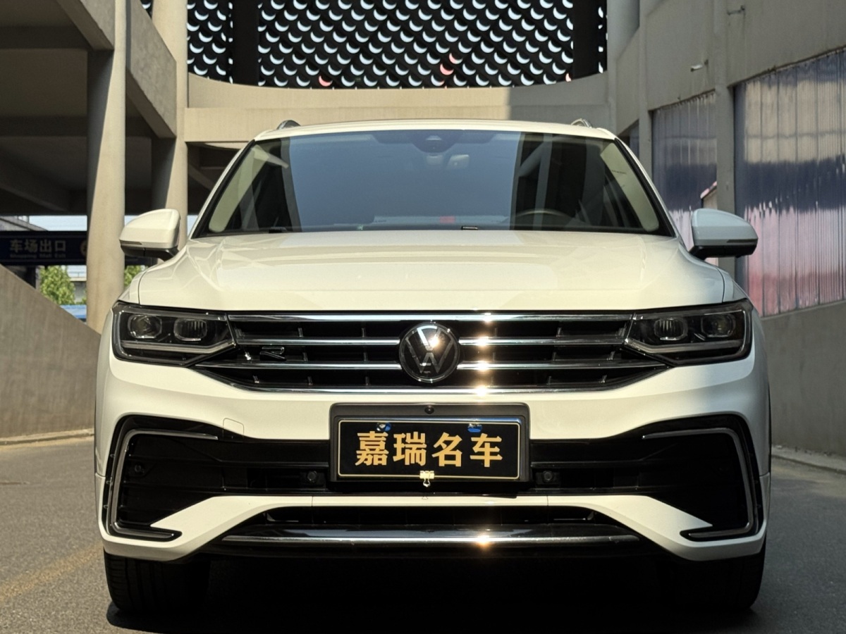 大眾 途觀L  2023款 改款 330TSI 自動兩驅(qū)R-Line越享版圖片
