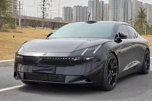 領(lǐng)克Z10 領(lǐng)克 95kWh 702km四驅(qū)智駕Ultra