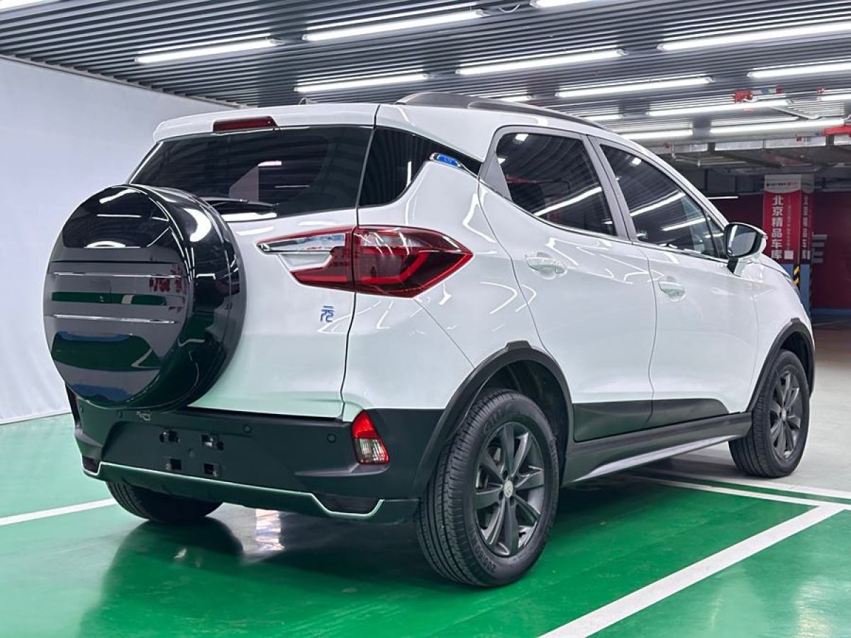 2019年3月比亞迪 元新能源  2019款 EV360 智聯(lián)領(lǐng)尚型