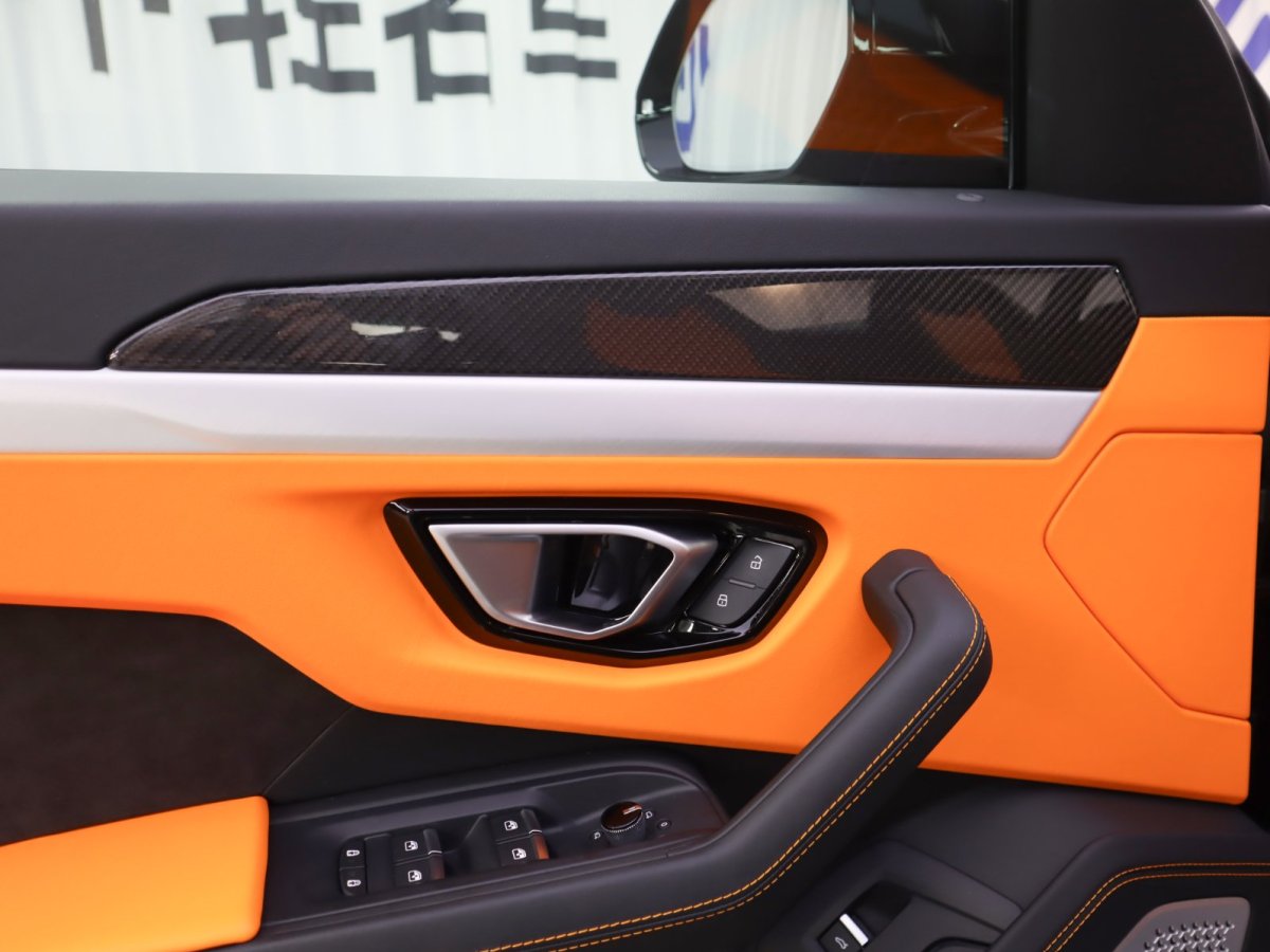 蘭博基尼 Urus  2021款 4.0T V8圖片