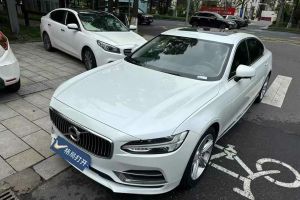 S90 沃爾沃 T4 智逸版