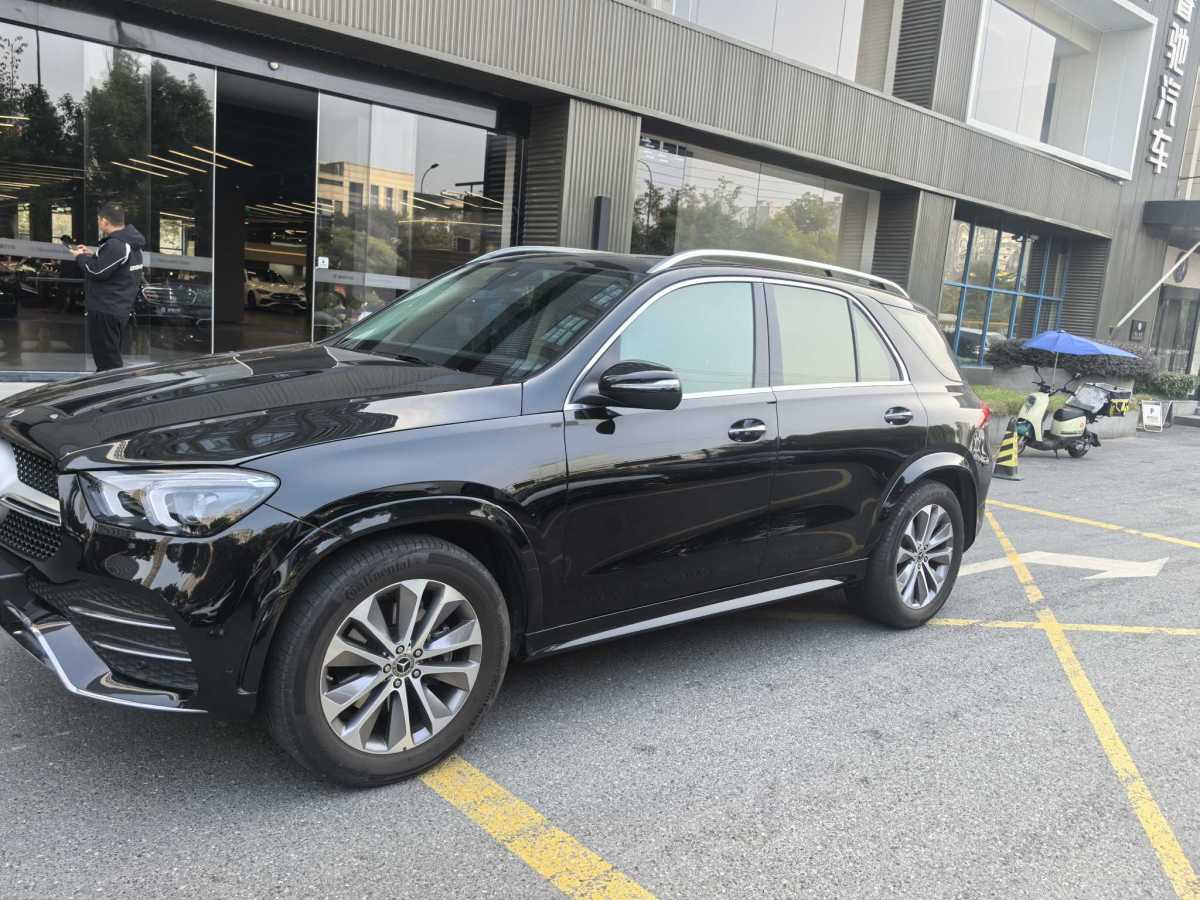 奔馳 奔馳GLE  2022款 改款 GLE 350 4MATIC 時尚型圖片