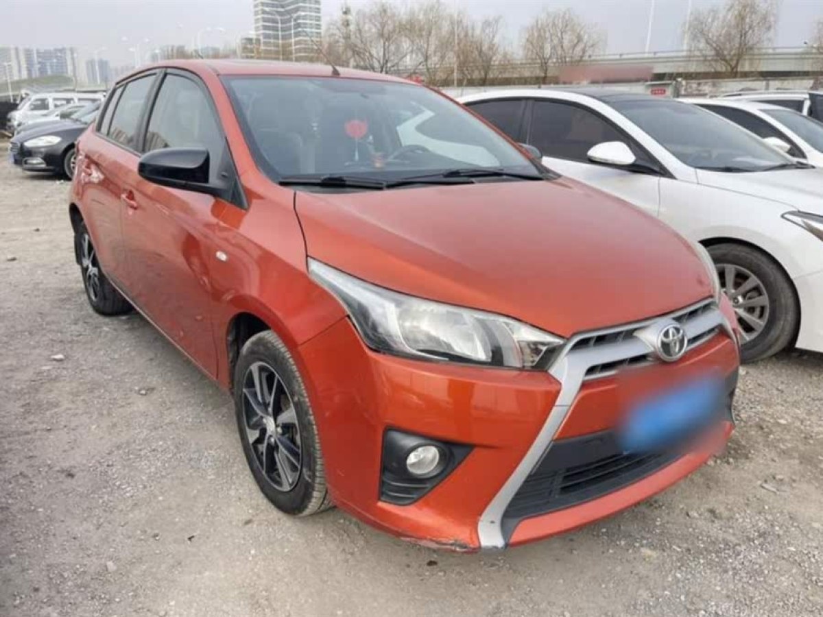 豐田 YARiS L 致炫  2015款 1.5G 自動炫動天窗特別版圖片