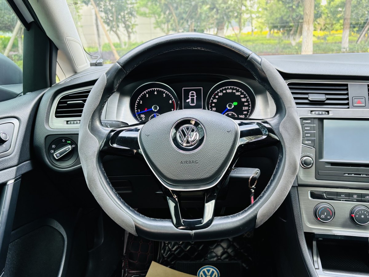 大眾 高爾夫  2014款 1.4TSI 自動(dòng)舒適型圖片