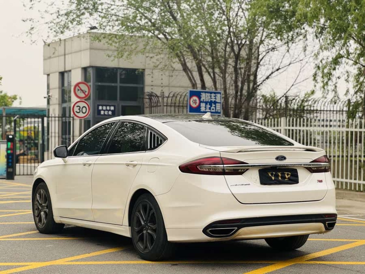 福特 蒙迪歐  2017款 改款 EcoBoost 180 時(shí)尚型圖片