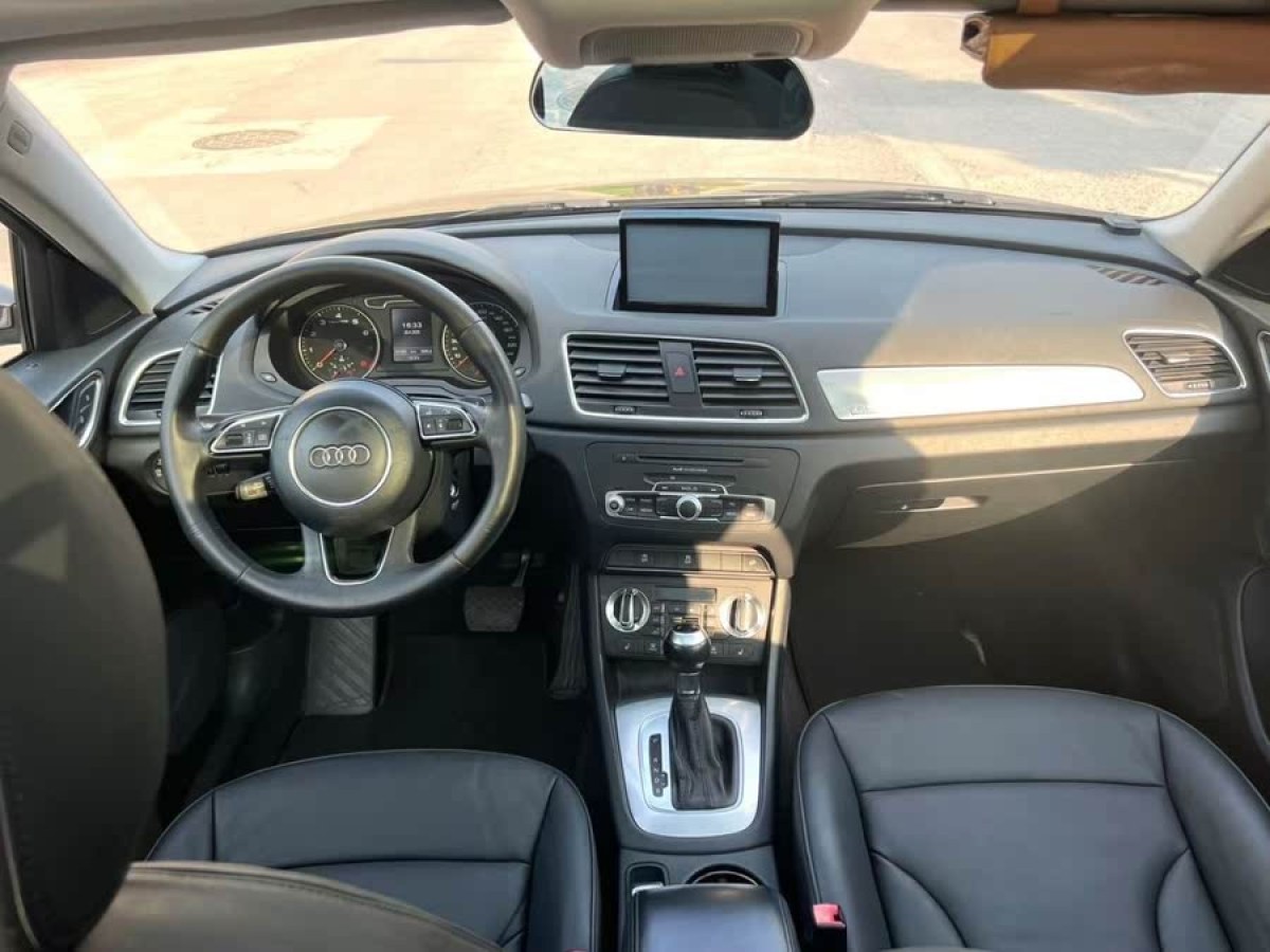 奧迪 奧迪Q3  2015款 30 TFSI 舒適型圖片