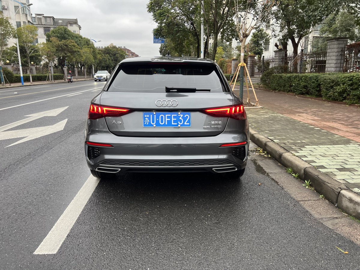 奧迪 奧迪A3  2024款 Sportback 35 TFSI 時尚運(yùn)動型圖片