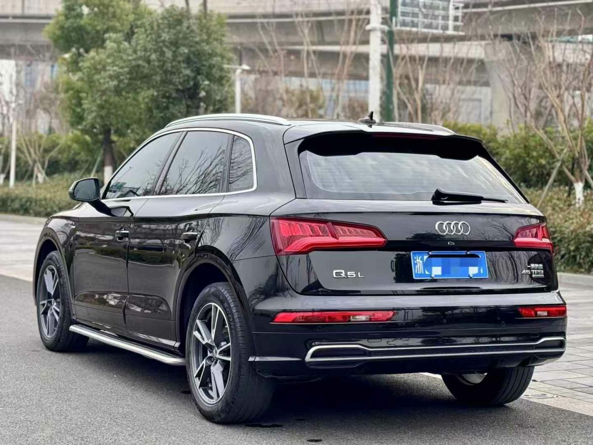 奧迪 奧迪Q3  2020款 35 TFSI 時尚動感型圖片