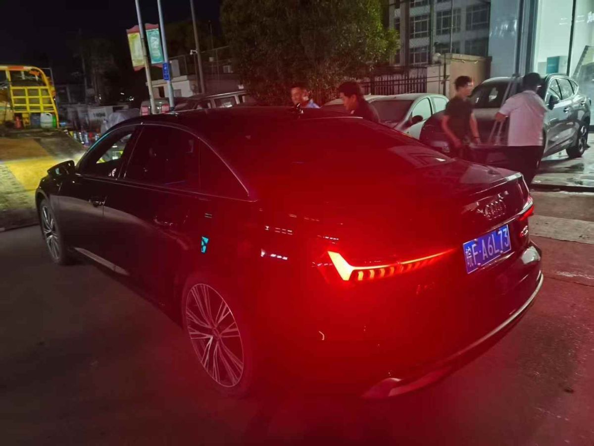 奧迪 奧迪A6L  2024款 40 TFSI 豪華動(dòng)感型圖片