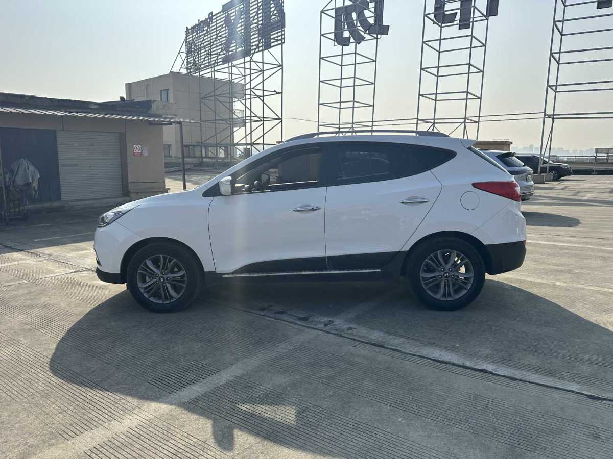 現(xiàn)代 ix35  2013款 2.0L 自動兩驅(qū)智能型GLS 國IV圖片