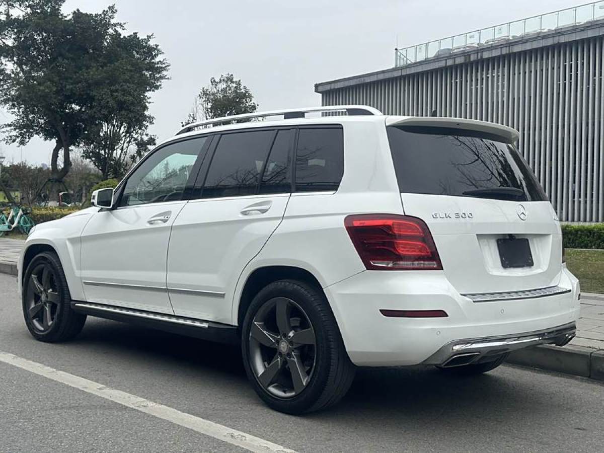 奔馳 奔馳GLK級  2013款 改款 GLK 300 4MATIC 時尚型圖片