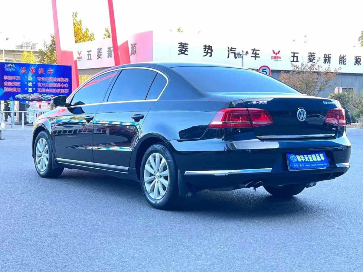 大眾 輝騰  2014款 3.0L 商務(wù)型圖片