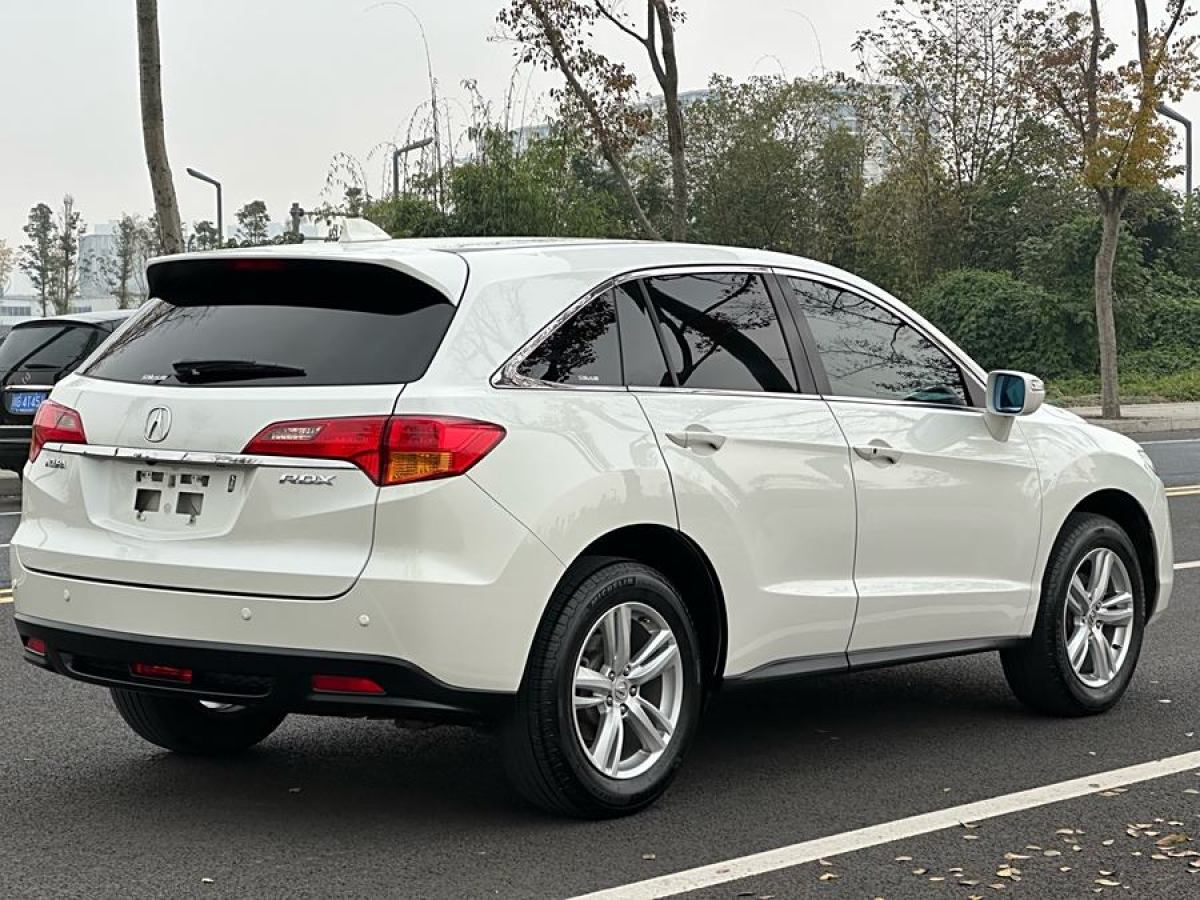 謳歌 RDX  2013款 3.0L 兩驅(qū)精英版圖片