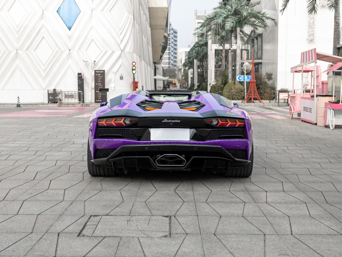 蘭博基尼 Aventador  2013款 LP 700-4 Roadster圖片