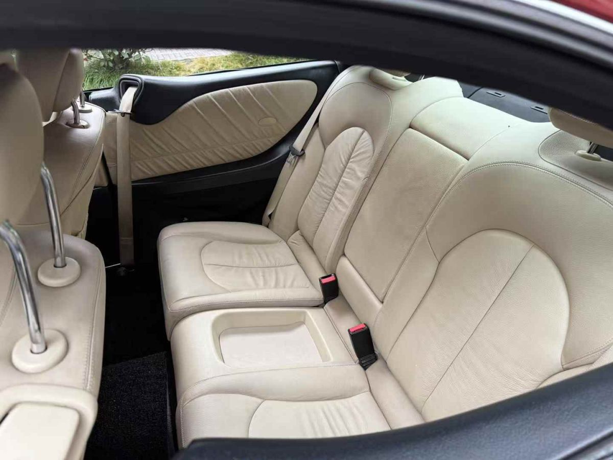 奔馳 ML級  2007款 ML350 3.0 美規(guī)柴油版圖片