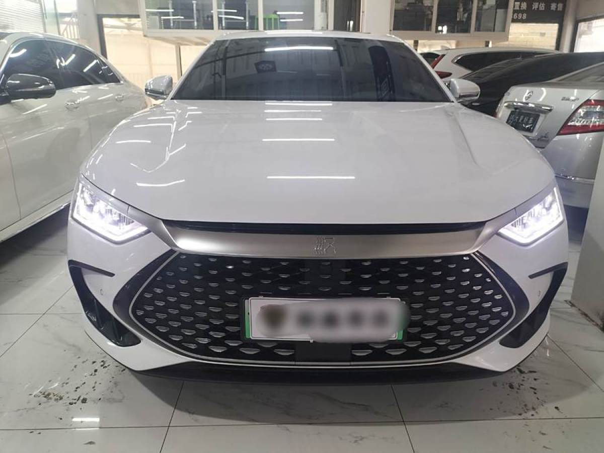 比亞迪 漢  2022款 DM-i 121KM 領(lǐng)航型圖片