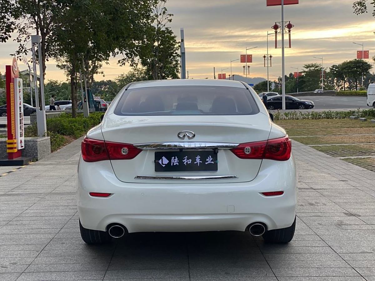 英菲尼迪 Q50L  2015款 2.0T 舒適版圖片