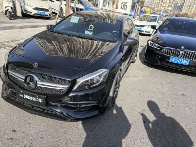 2017年6月 奔馳 奔馳A級(jí)AMG 2017款 改款 AMG A 45 4MATIC 國(guó)VI圖片