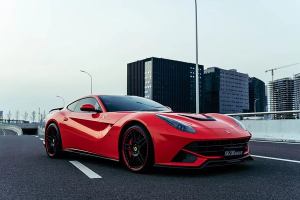 F12berlinetta 法拉利 6.3L 標(biāo)準(zhǔn)型