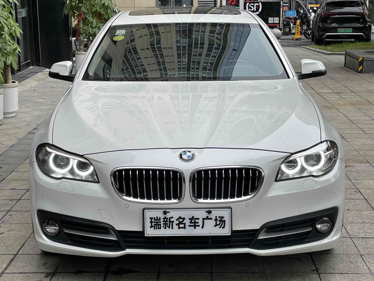 寶馬 寶馬5系  2017款 525Li 領(lǐng)先型圖片