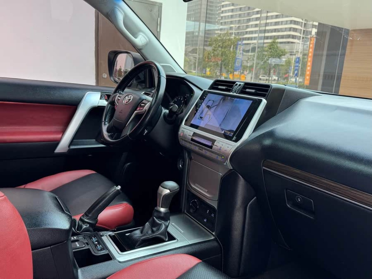 豐田 普拉多  2018款 3.5L 自動TX-L后掛備胎圖片