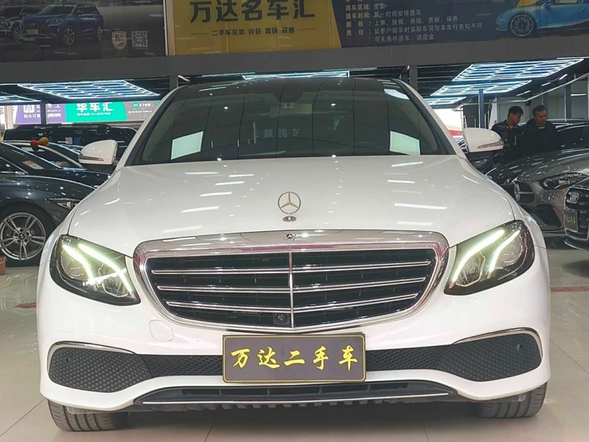 奔馳 奔馳E級(jí)  2019款 改款 E 300 L 豪華型圖片