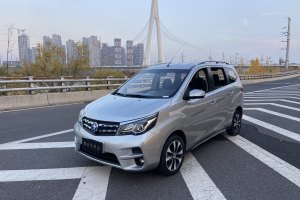 2017年10月啟辰 M50V  1.6L XL CVT豪華版