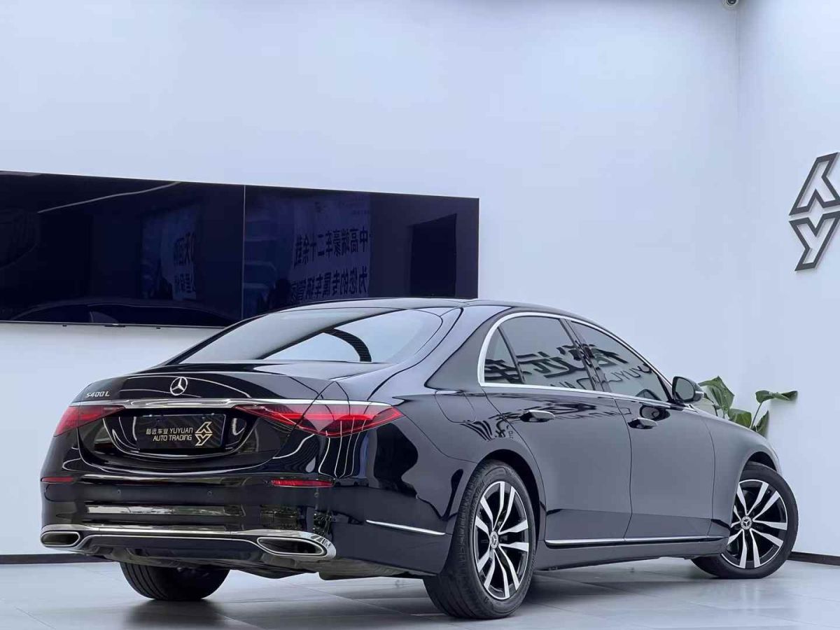 奔馳 奔馳S級(jí)  2023款 S 400 L 商務(wù)型圖片