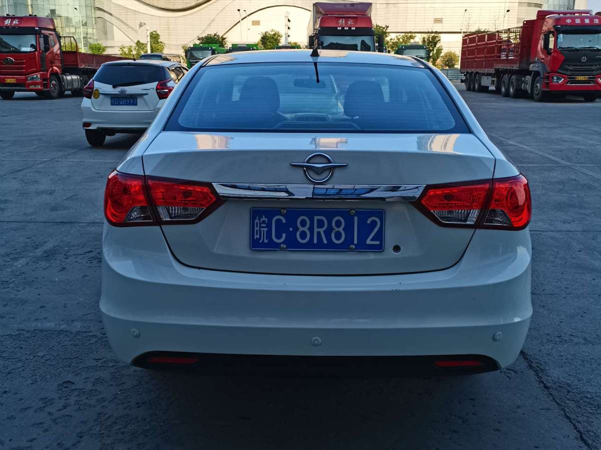 海馬 M3  2015款 1.5L 手動標(biāo)準(zhǔn)型圖片