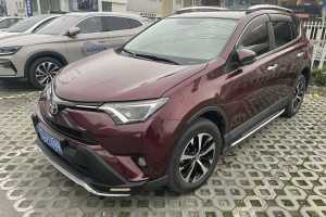 RAV4 豐田 榮放 2.0L CVT兩驅(qū)風(fēng)尚版