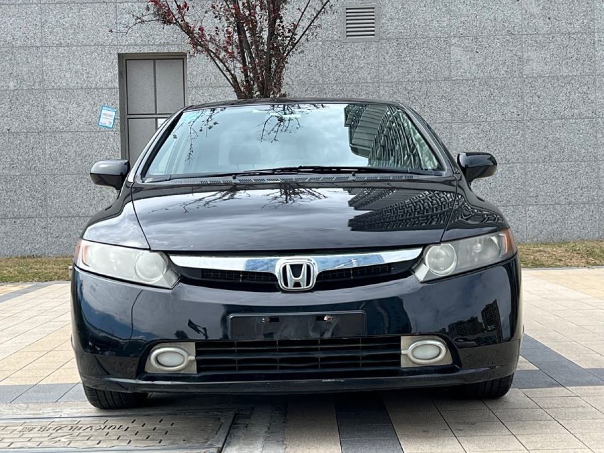 本田 思域  2009款 1.8L 自動舒適版圖片