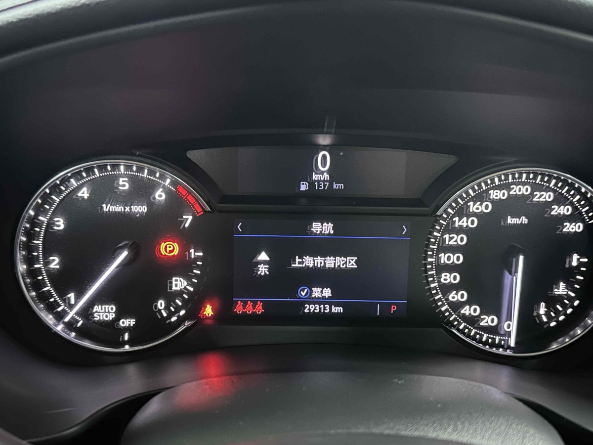 凱迪拉克 XT4  2018款 28T 兩驅(qū)領(lǐng)先型圖片